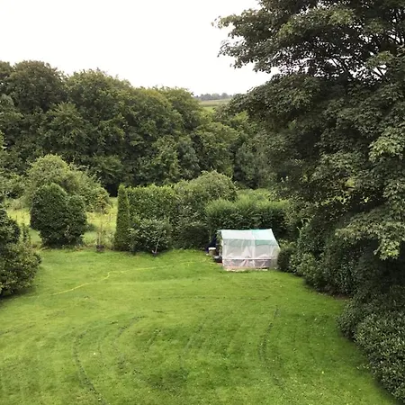 Grosse 20 Km Von Koeln Bis Zu 17 Personen Apartment